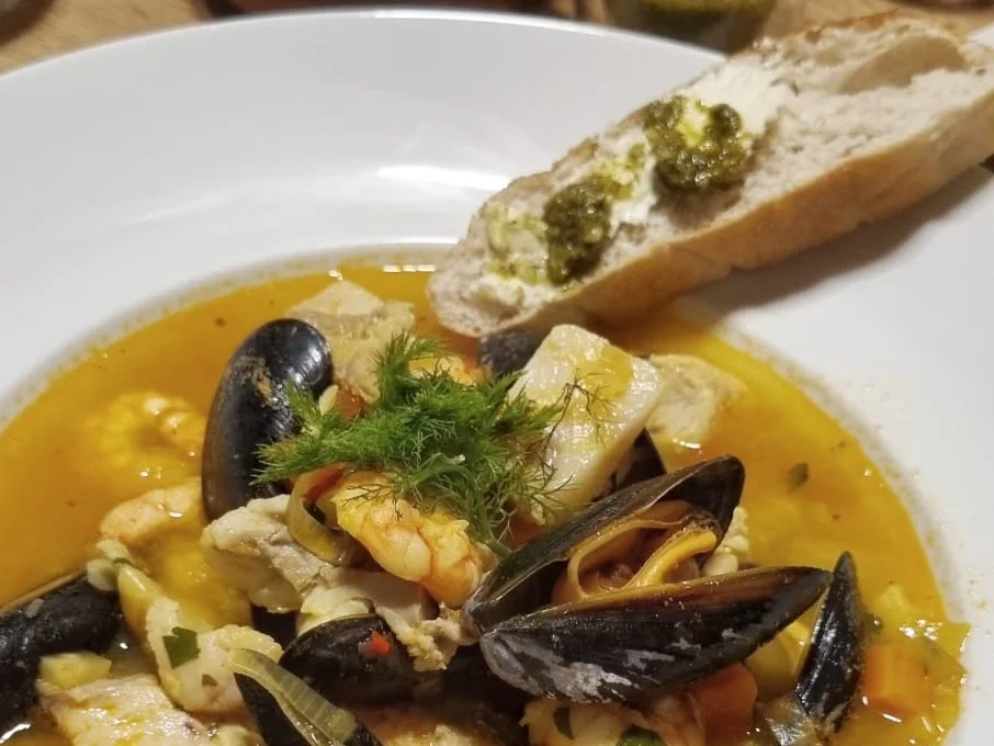 Rezept: Bouillabaisse mit Pesto Bild Nr. 4 Bouillabaisse mit Pesto - Rezept - Bild Nr. 4