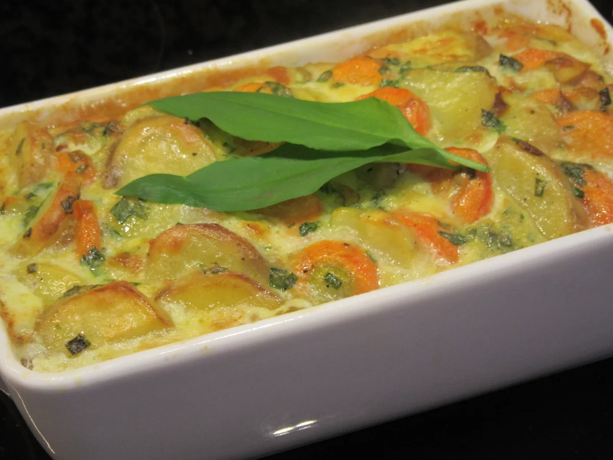 Rezept: Auflauf: Kartoffel-Möhren-Auflauf mit Kabeljau Bild Nr. 16931 Auflauf: Kartoffel-Möhren-Auflauf mit Kabeljau - Rezept - Bild Nr. 16931