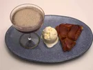 Rezept: Tarte Tatin mit Vanilleeis und Espresso Martini Bild Nr. 3 Tarte Tatin mit Vanilleeis und Espresso Martini - Rezept - Bild Nr. 3