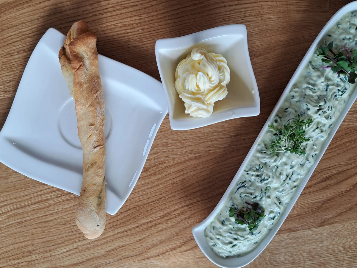 Bärlauchaufstrich mit Kräuterstangerl - Rezept - Bild Nr. 16933