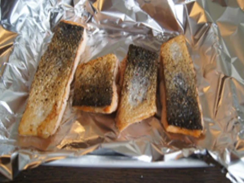 Lachsfilet mit Brokkoli und Curryreis - Rezept - Bild Nr. 5