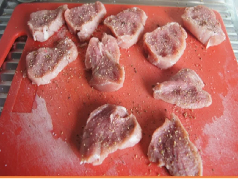 Schnitzelchen und Baby-Spinat mit Mozzarella - Rezept - Bild Nr. 16937