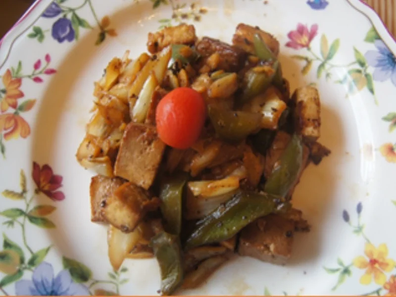 Rezept: Pfannengerührter Chinakohl mit grüner Paprika und Tofu Bild Nr. 16949 Pfannengerührter Chinakohl mit grüner Paprika und Tofu - Rezept - Bild Nr. 16949