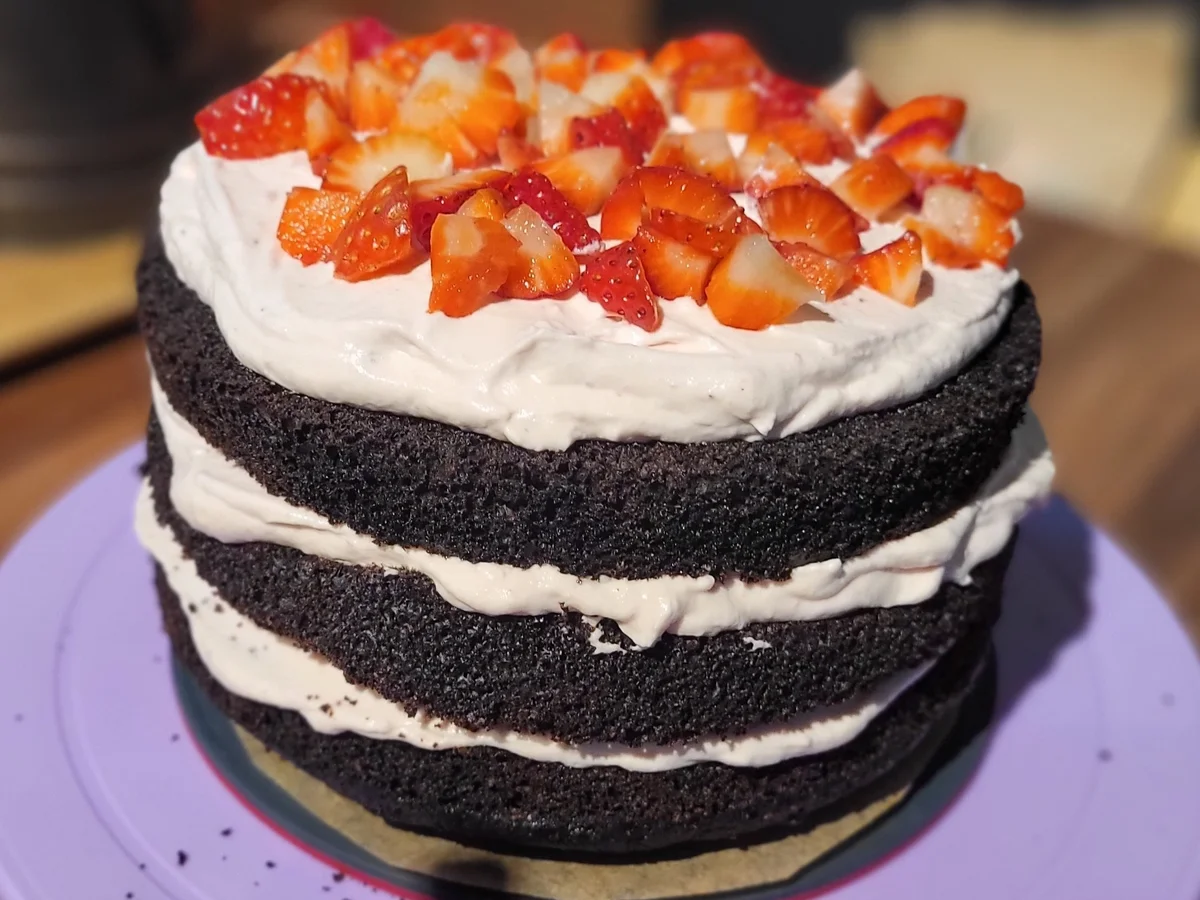 Rezept: BiNe` S ERDBEER - SCHOKOTORTE Bild Nr. 5 BiNe` S ERDBEER - SCHOKOTORTE - Rezept - Bild Nr. 5