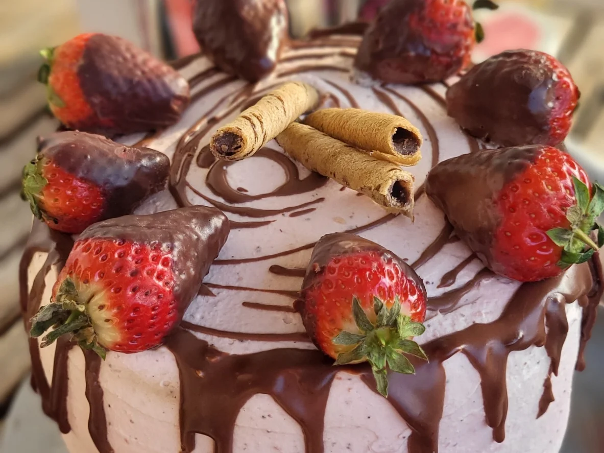 Rezept: BiNe` S ERDBEER - SCHOKOTORTE Bild Nr. 10 BiNe` S ERDBEER - SCHOKOTORTE - Rezept - Bild Nr. 10