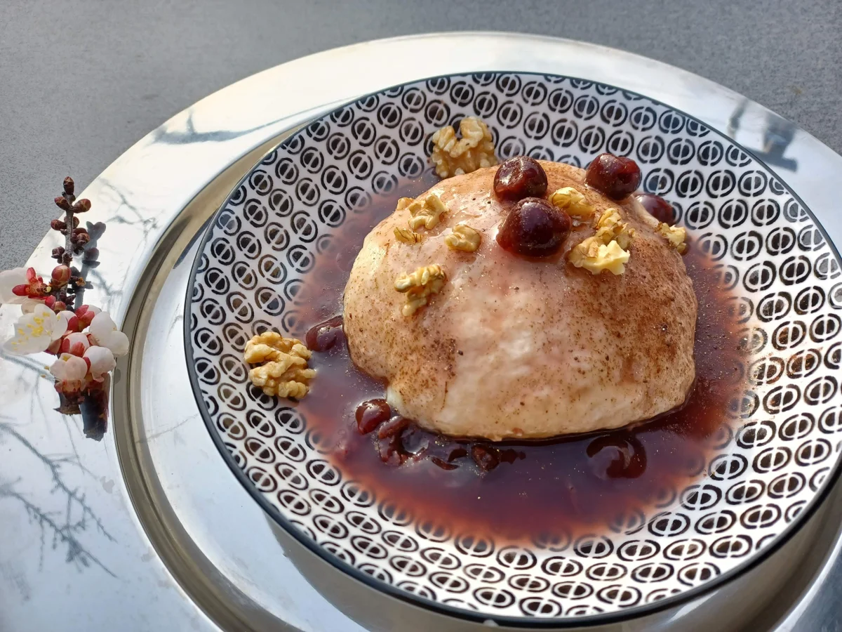 Hefeklöße mit Kirschsoße - Rezept - Bild Nr. 16939