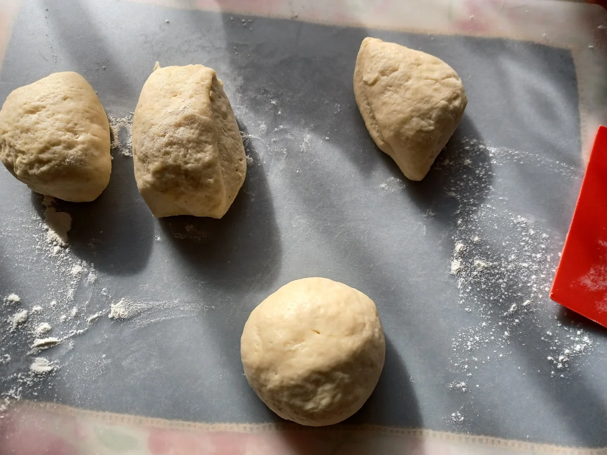 Hefeklöße mit Kirschsoße - Rezept - Bild Nr. 16946