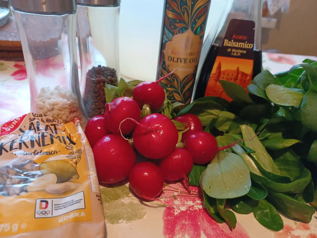 Salat als Hauptspeise oder Beilage - Rezept - Bild Nr. 16940