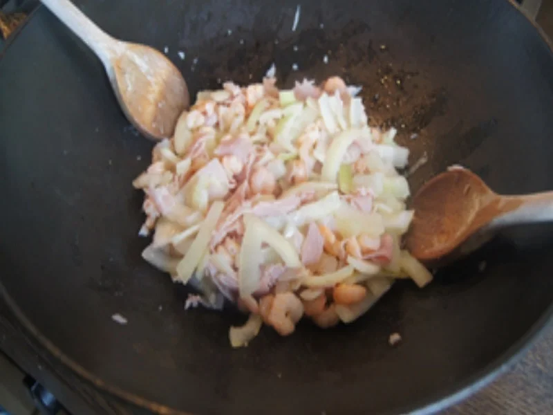 Gebratener Reis nach kantonesischer Art - Rezept - Bild Nr. 9