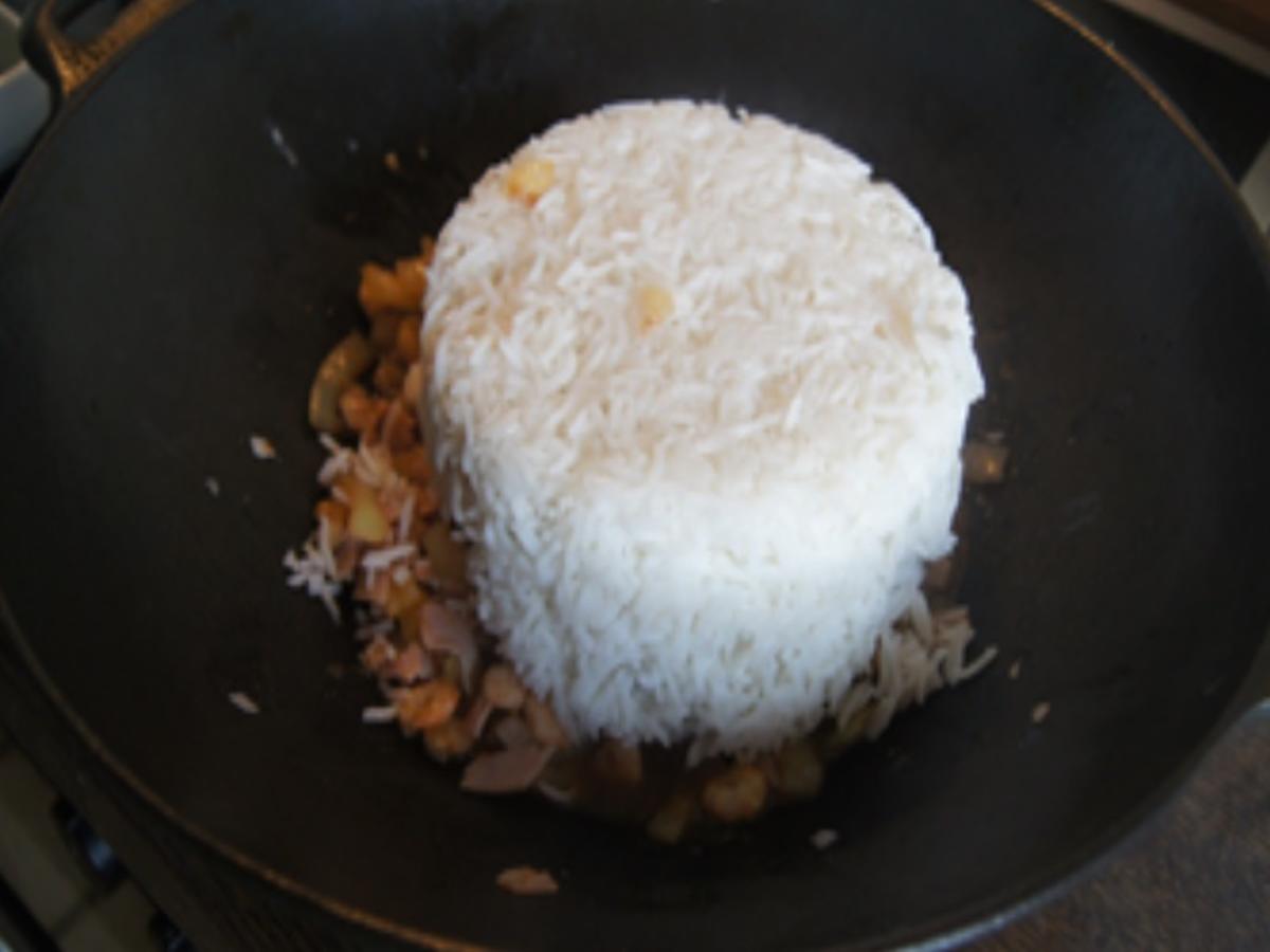 Gebratener Reis nach kantonesischer Art - Rezept - Bild Nr. 11
