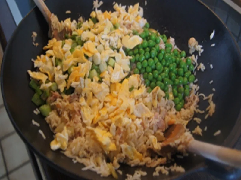 Gebratener Reis nach kantonesischer Art - Rezept - Bild Nr. 13