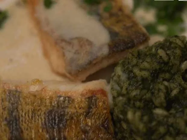 Zanderfilet mit Bärlauch-Spinat-Risotto und Selleriesoße - Rezept - Bild Nr. 2