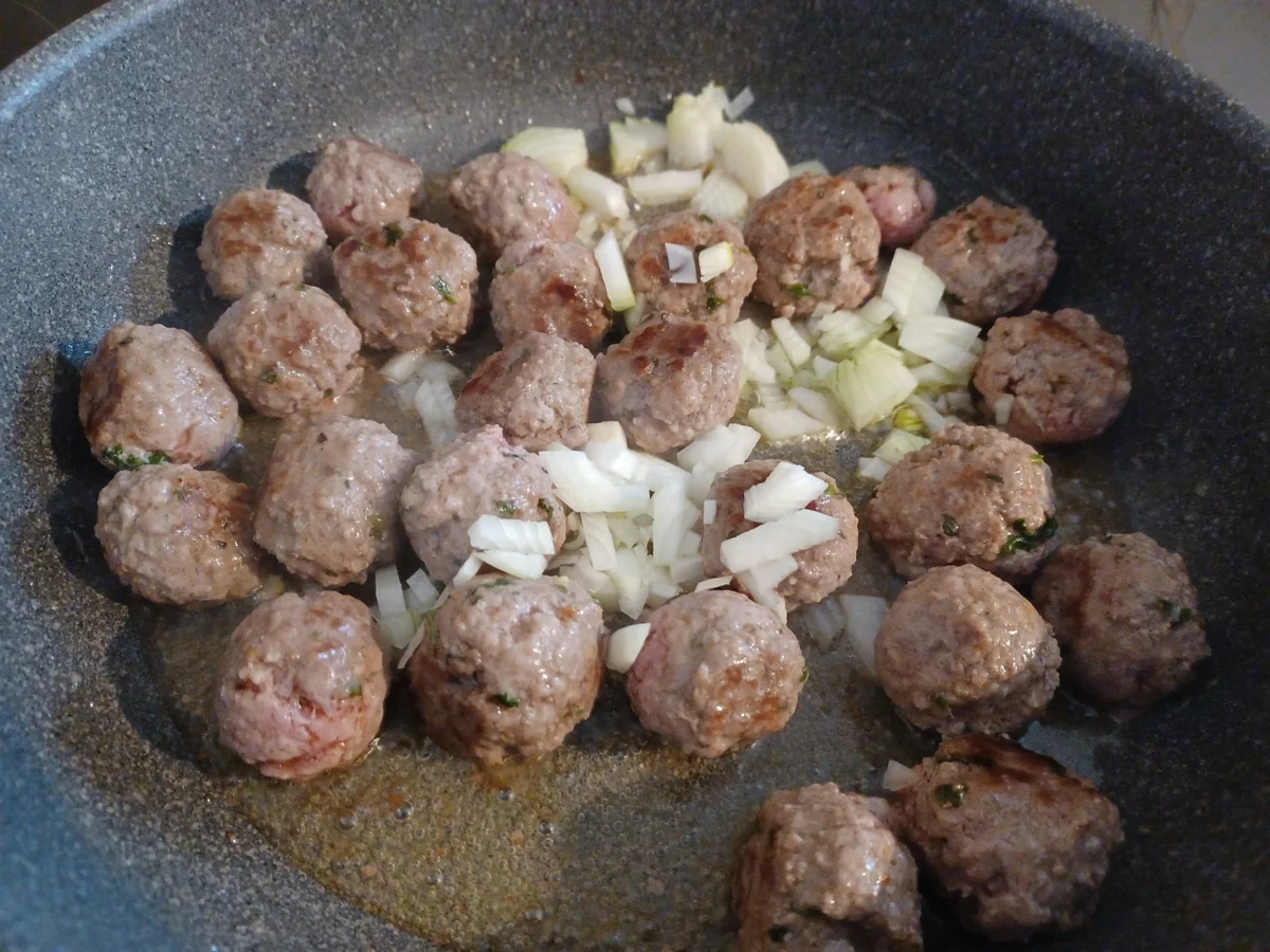 Bouletten in Gemüsesoße - Rezept - Bild Nr. 8