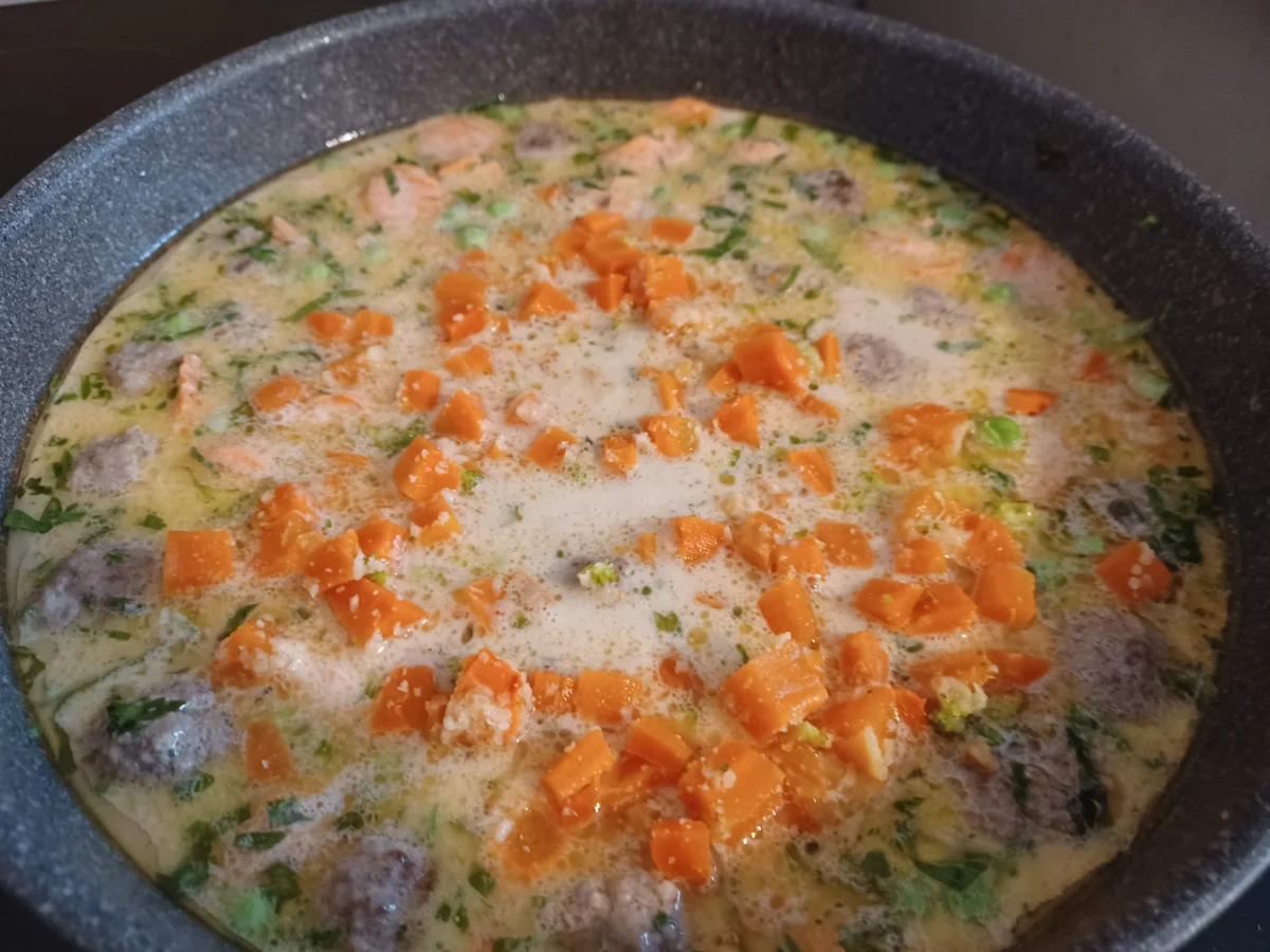 Bouletten in Gemüsesoße - Rezept - Bild Nr. 16948