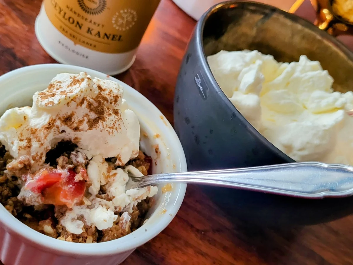 Rezept: BiNe` S PFLAUMEN CRUMBLE Bild Nr. 16957 BiNe` S PFLAUMEN CRUMBLE - Rezept - Bild Nr. 16957