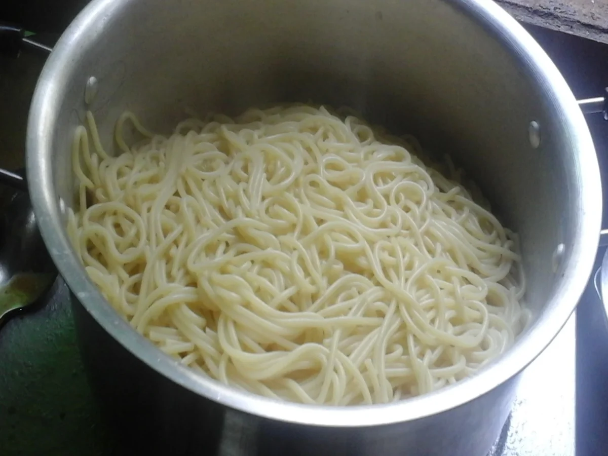 Spaghetti mit Rindermett-Gemüse-Sauce - Rezept - Bild Nr. 4