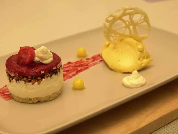 Himbeerküchlein mit Mangoeis - Rezept - Bild Nr. 16971