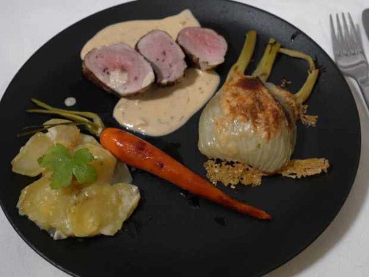 Schweinefilet in exotischer Rahmsauce mit überbackenem Fenchel - Rezept ...