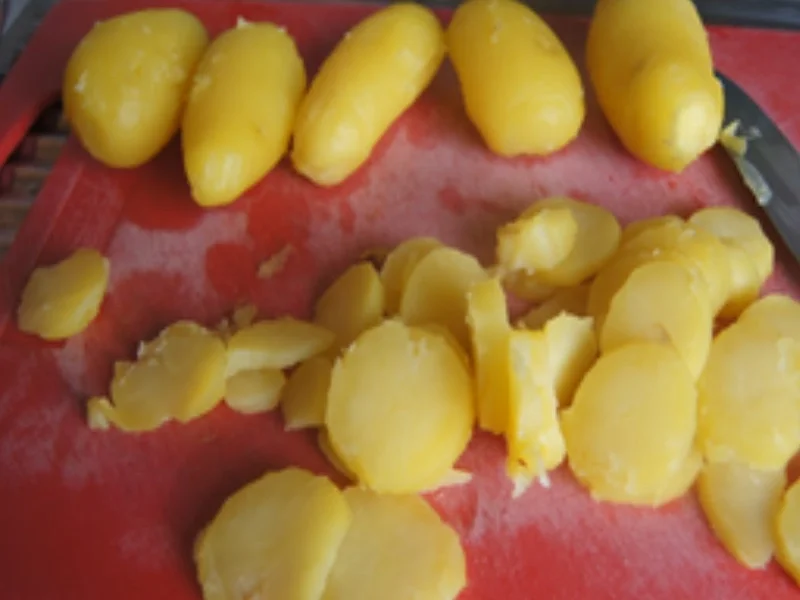 Rezept: Leberkäse mit schwäbischen Kartoffelsalat Bild Nr. 16987 Leberkäse mit schwäbischen Kartoffelsalat - Rezept - Bild Nr. 16987