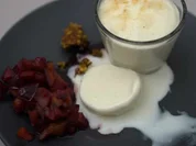 Crema Catalana Espuma, Joghurt-Eis und Pflaumen - Rezept - Bild Nr. 16981