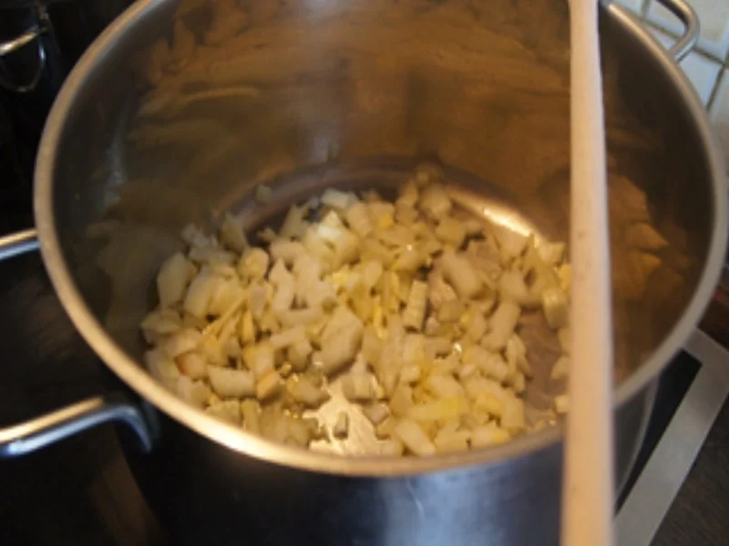 Rezept: Pellkartoffel-Paprika-Linsen-Eintopf Bild Nr. 7 Pellkartoffel-Paprika-Linsen-Eintopf - Rezept - Bild Nr. 7