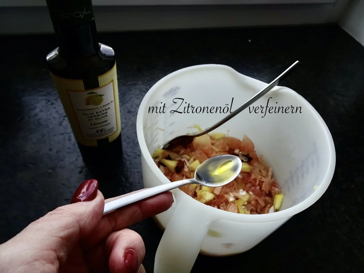 Rezept: pikanter Pomelo Salat Bild Nr. 17006 pikanter Pomelo Salat - Rezept - Bild Nr. 17006