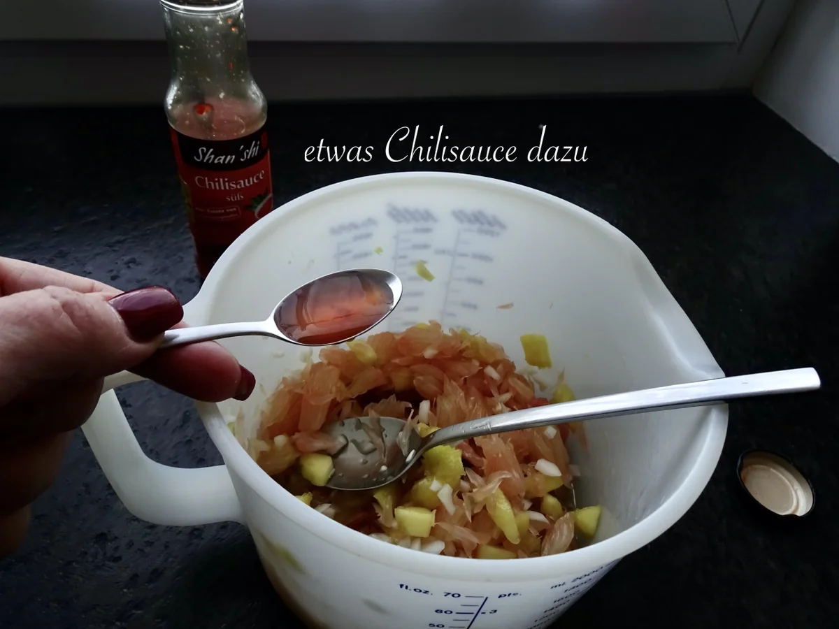 Rezept: pikanter Pomelo Salat Bild Nr. 17007 pikanter Pomelo Salat - Rezept - Bild Nr. 17007