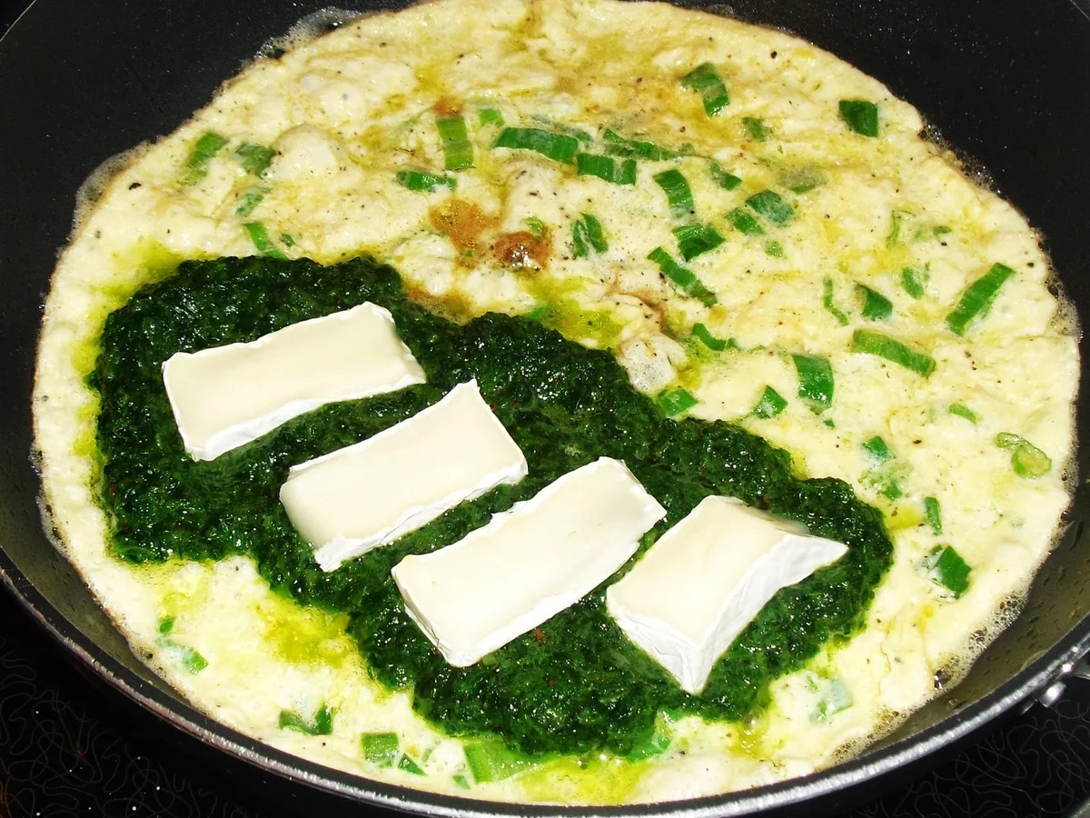 Omelette mit Spinat und Camembert - Rezept - Bild Nr. 17009