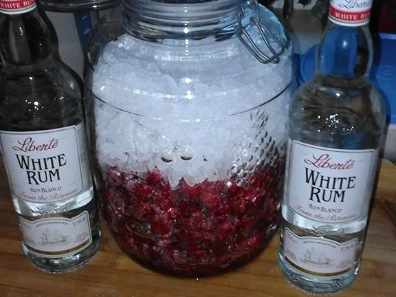 Himbeerlikör - Rezept - Bild Nr. 17011