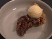 Pecan Pie mit Vanilleeis - Rezept - Bild Nr. 2