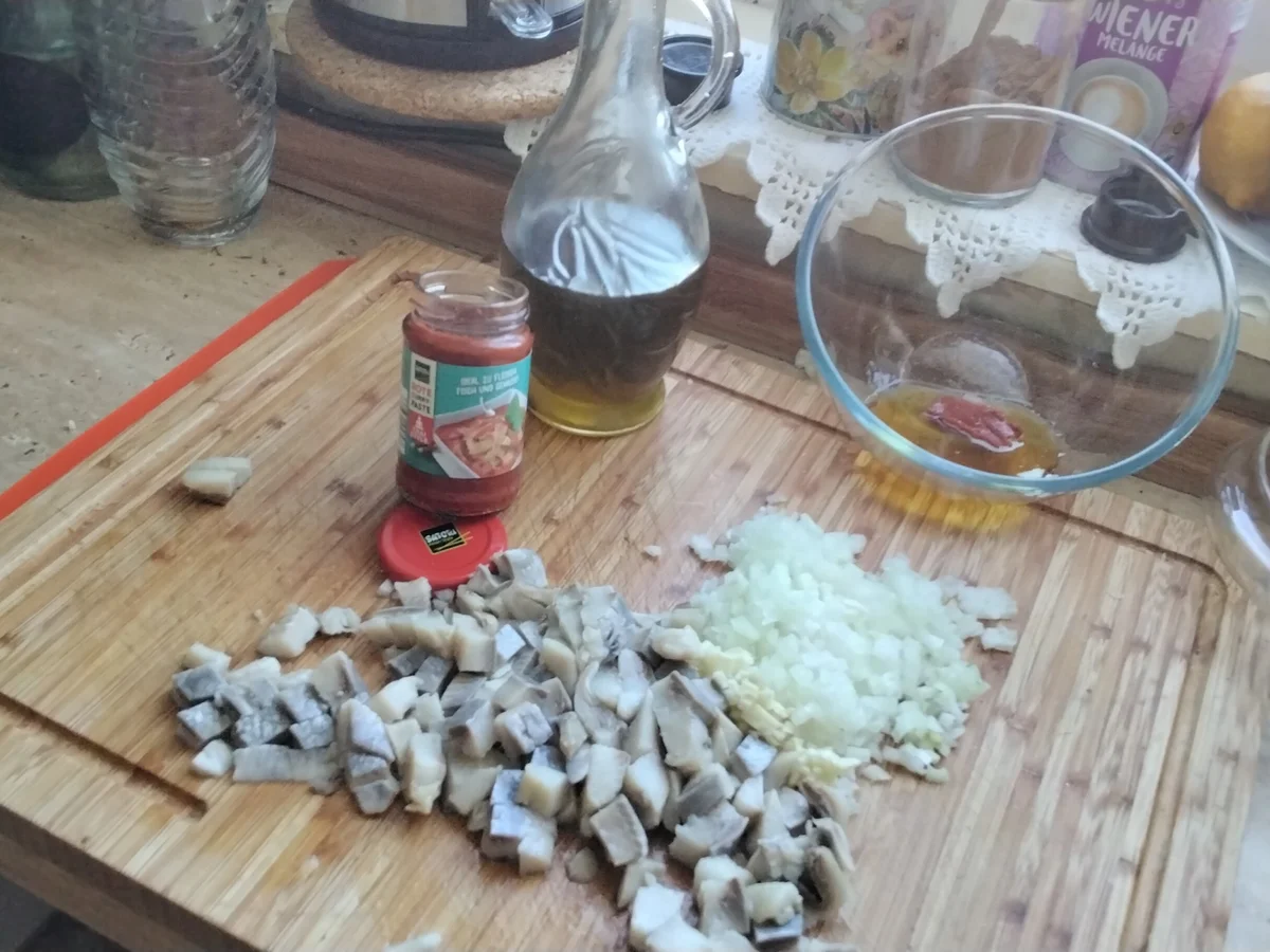 Rezept: Matjes Türmchen Bild Nr. 17010 Matjes Türmchen - Rezept - Bild Nr. 17010