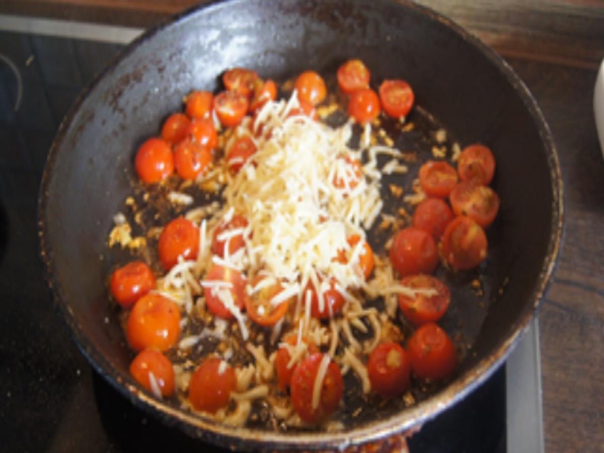 Spaghetti mit Mini-Tomaten und Käse - Rezept - Bild Nr. 10