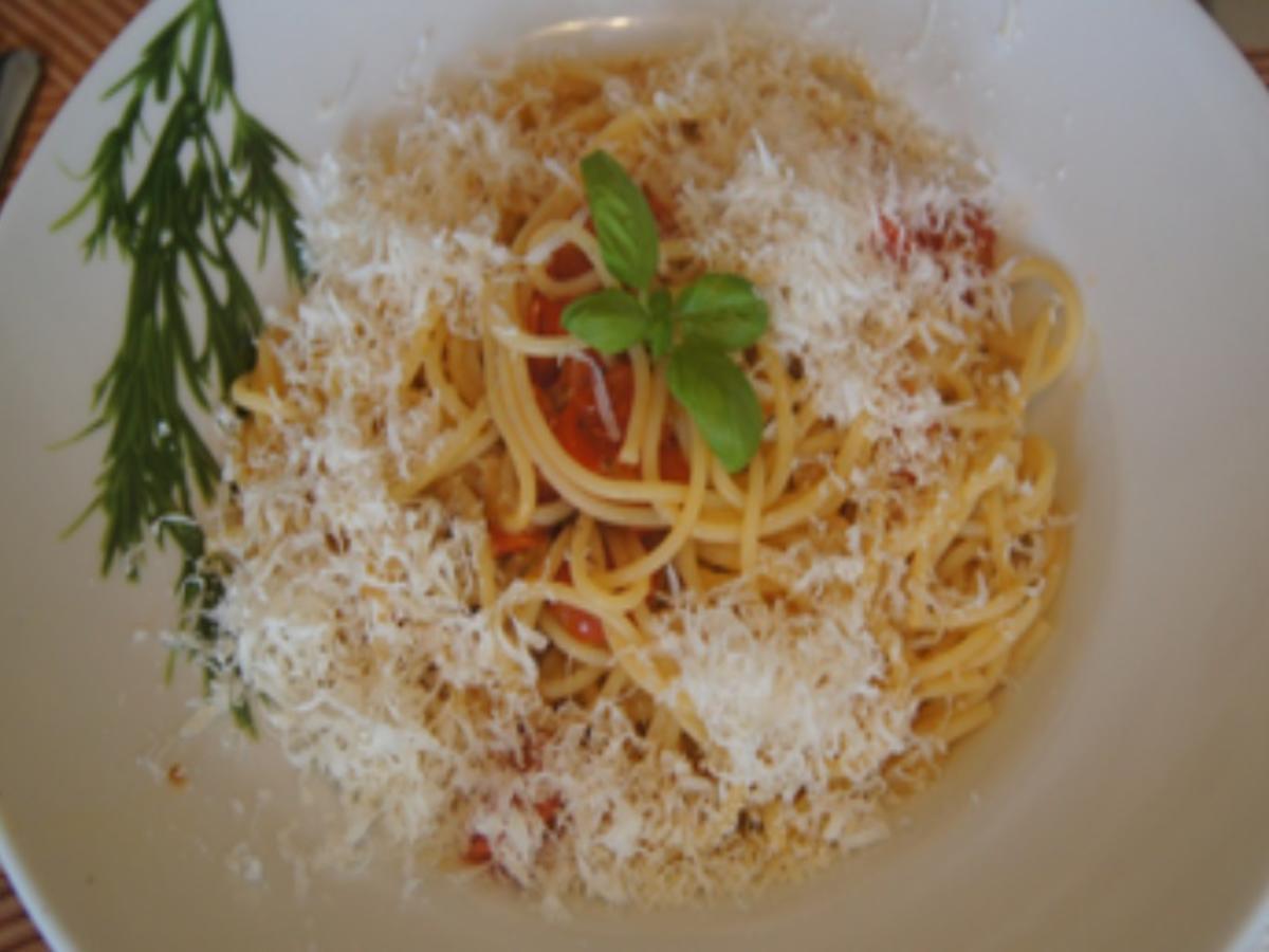 Spaghetti mit Mini-Tomaten und Käse - Rezept - Bild Nr. 14