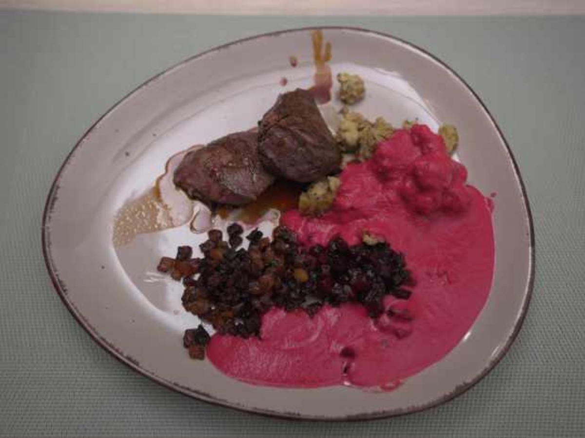 Rinderfilet mit Gnocchi und Rote-Bete-Soße - Rezept - Bild Nr. 2