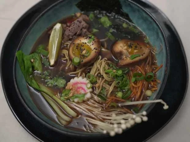 Miso-Ramen mit Toppings - Rezept - Bild Nr. 17016