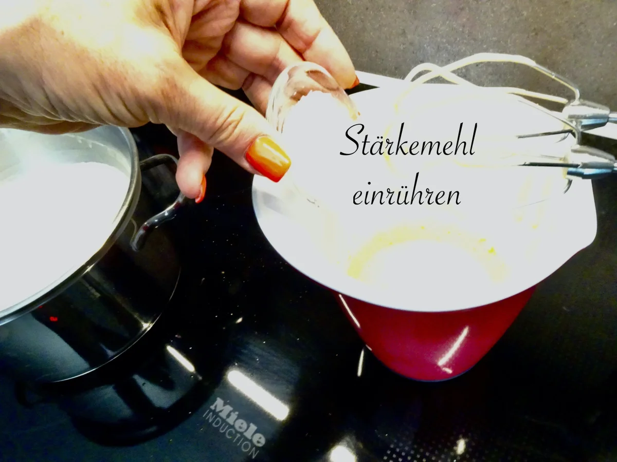 Creme Mont Blanc mit Eierlikörhäubchen - Rezept - Bild Nr. 5