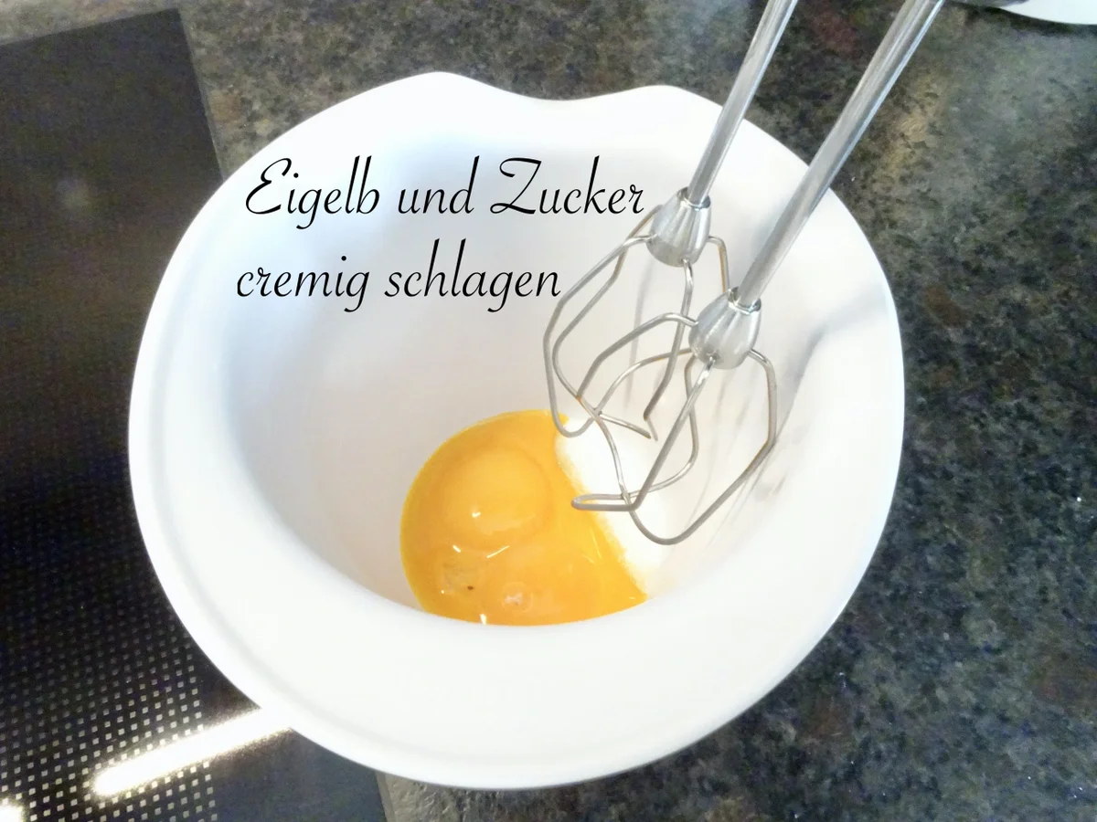 Creme Mont Blanc mit Eierlikörhäubchen - Rezept - Bild Nr. 4