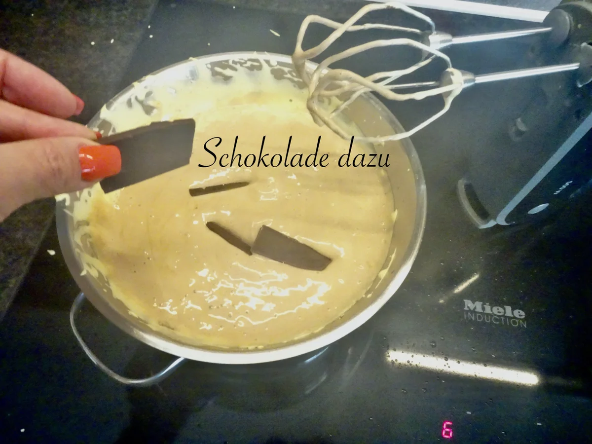 Creme Mont Blanc mit Eierlikörhäubchen - Rezept - Bild Nr. 7