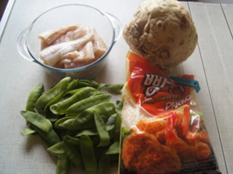 Knusper-Fischfilet mit Zuckererbsen und Rahm-Selleriestampf - Rezept - Bild Nr. 17028