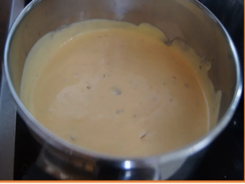 Spargel mit Sambal-Hollandaise, Putenhackfleischfrikadellen und Petersilien-Drillingen - Rezept - Bild Nr. 10