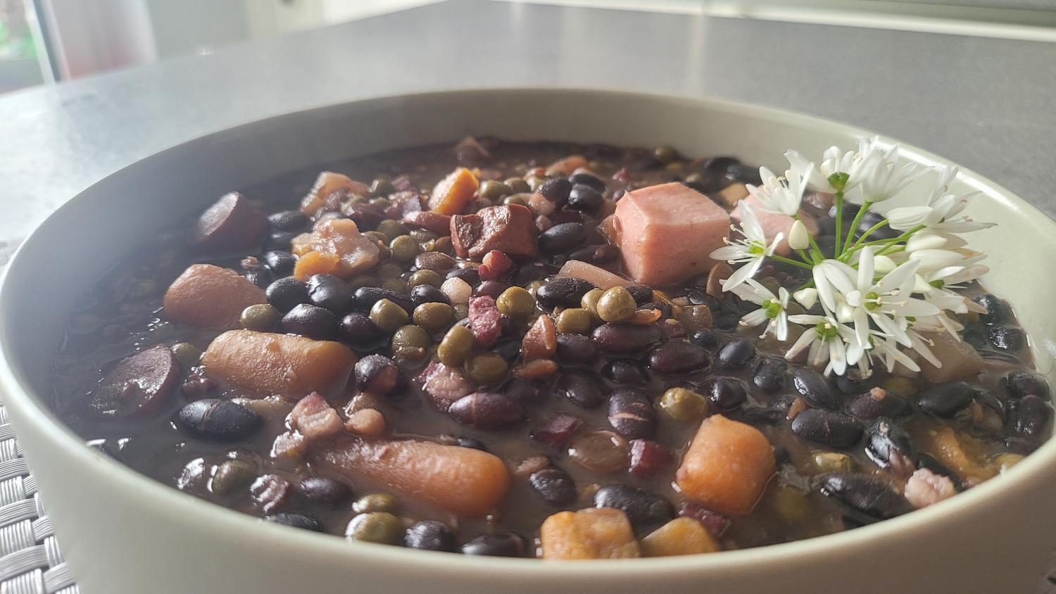 Schwarze Bohnensuppe - Rezept mit Bild - kochbar.de