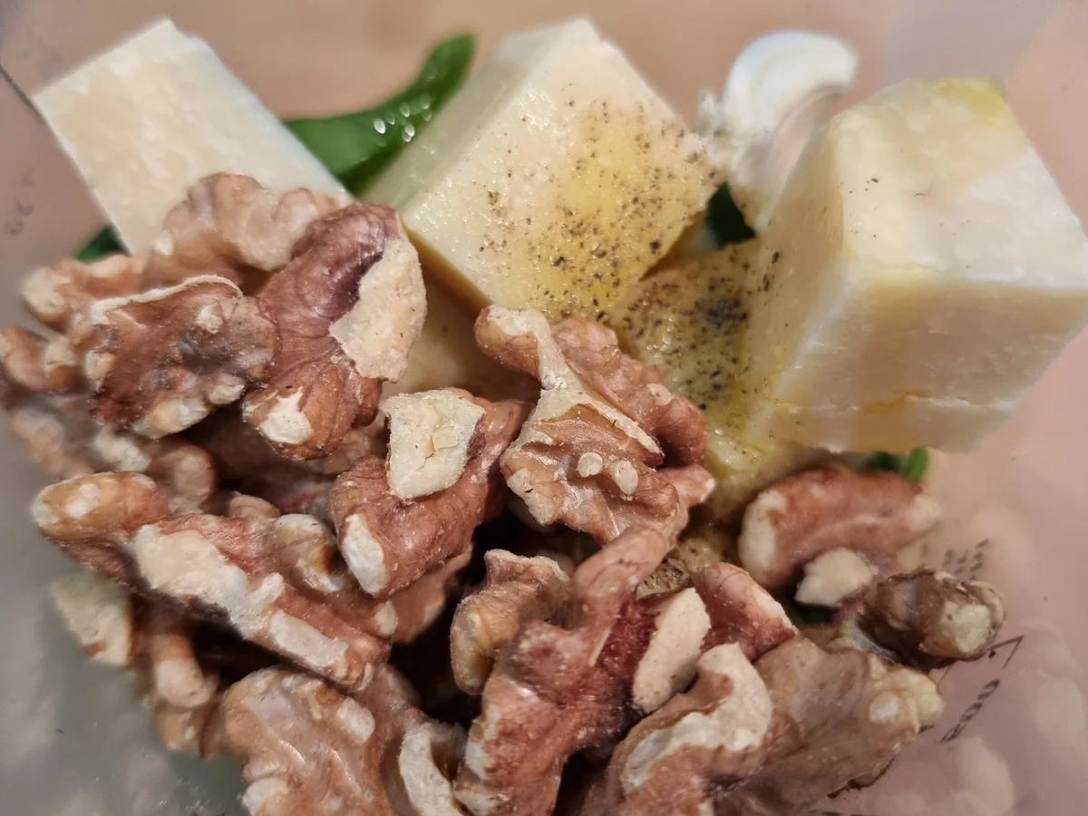 Hörnchen Nudeln mit Spargel und Pesto - Rezept - Bild Nr. 17036