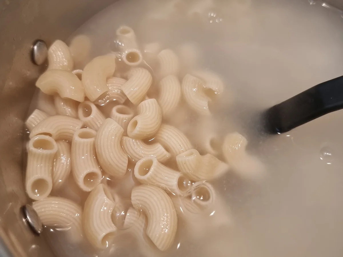 Hörnchen Nudeln mit Spargel und Pesto - Rezept - Bild Nr. 17039
