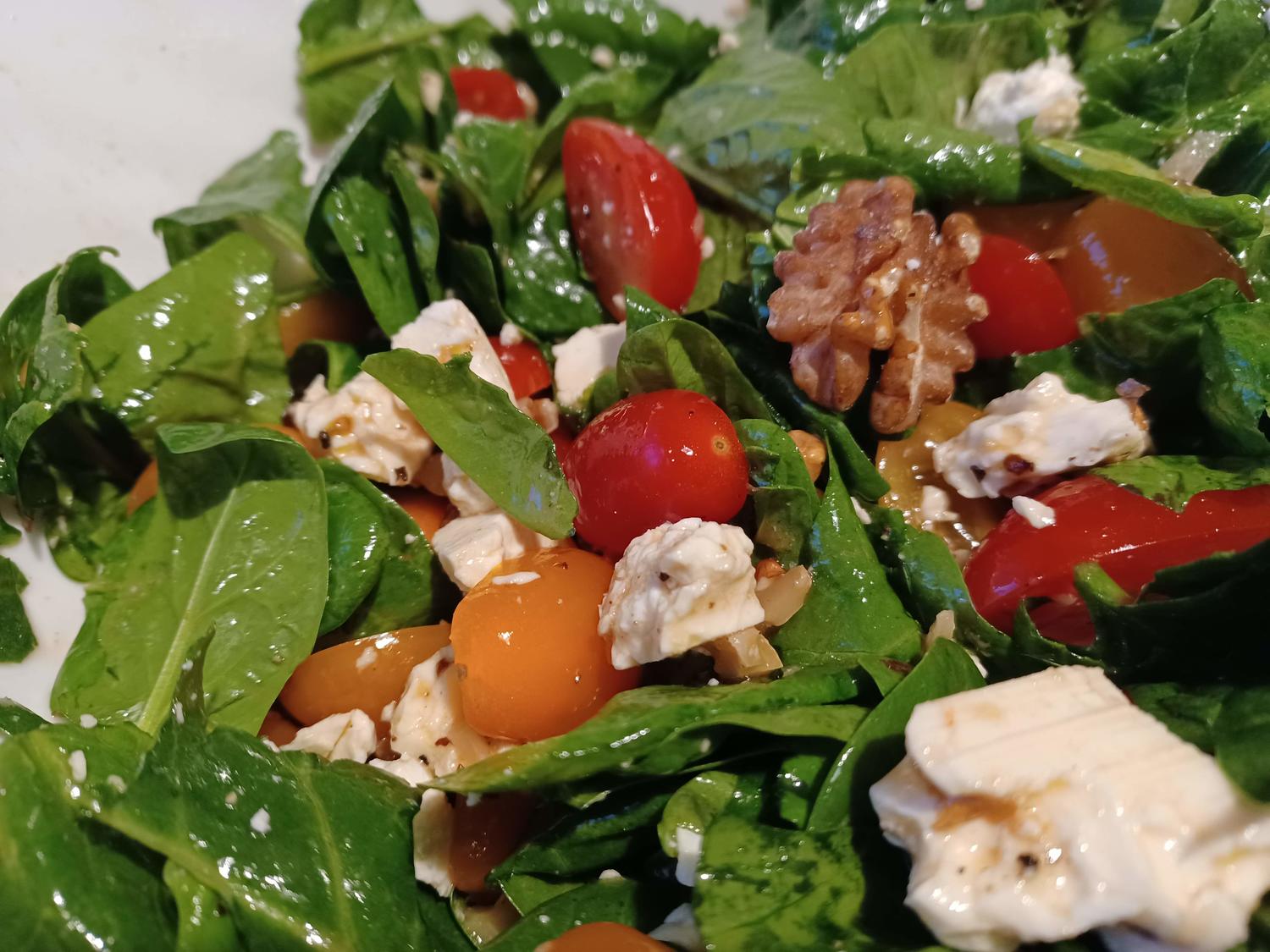 Salat mit jungem Spinat - Rezept mit Bild - kochbar.de