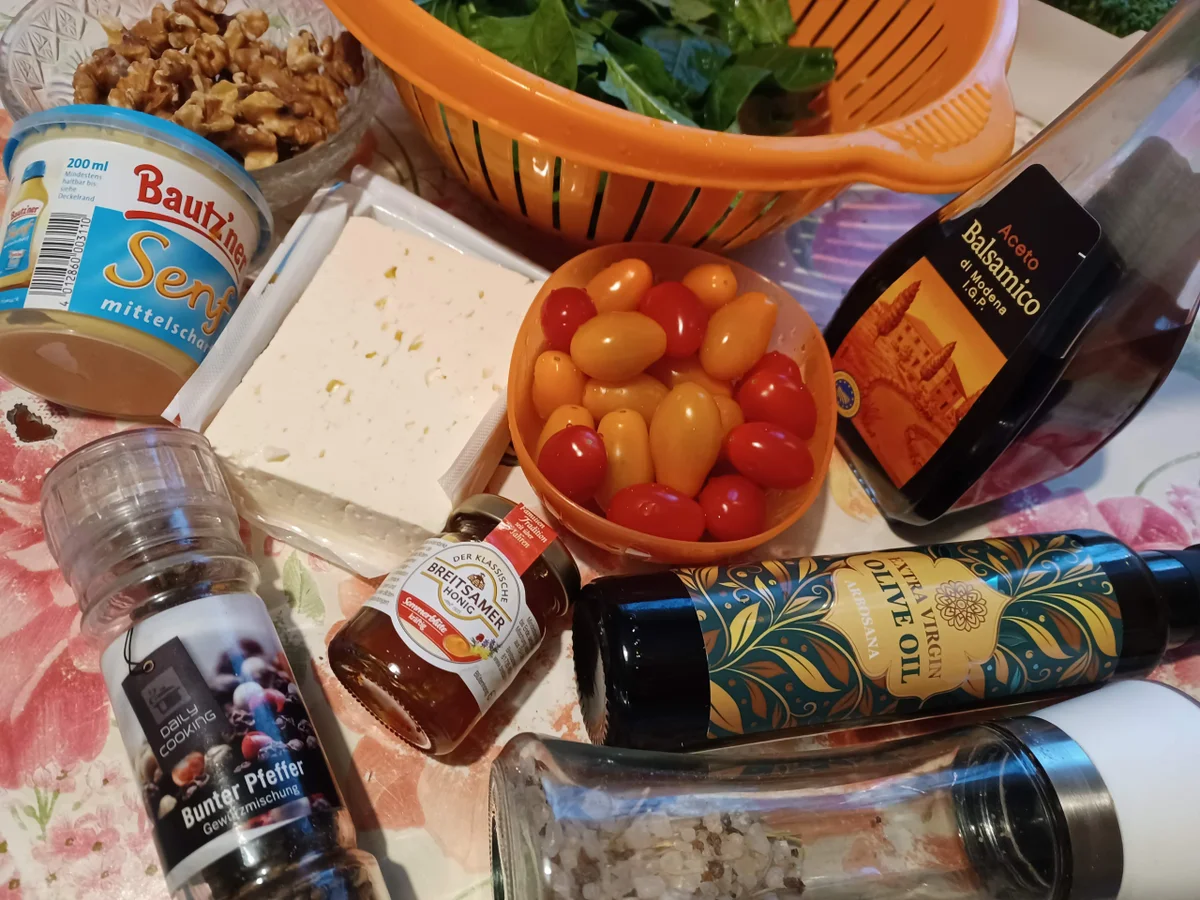 Rezept: Salat mit jungem Spinat Bild Nr. 17034 Salat mit jungem Spinat - Rezept - Bild Nr. 17034