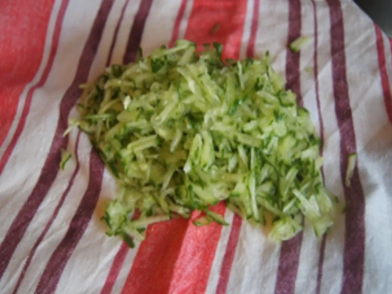 Rezept: Gyros de luxe mit Pommes Frites und Zaziki Bild Nr. 17040 Gyros de luxe mit Pommes Frites und Zaziki - Rezept - Bild Nr. 17040