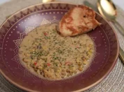 Rezept: Mungbohnensuppe mit Gurke und Naanbrot Bild Nr. 2 Mungbohnensuppe mit Gurke und Naanbrot - Rezept - Bild Nr. 2