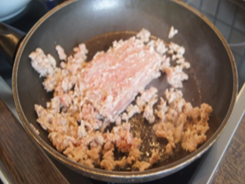 Steinpilz-Hackfleisch-Pfanne mit Kümmel-Pellkartoffeln - Rezept - Bild Nr. 5