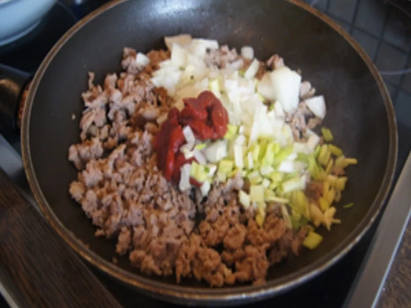 Steinpilz-Hackfleisch-Pfanne mit Kümmel-Pellkartoffeln - Rezept - Bild Nr. 8