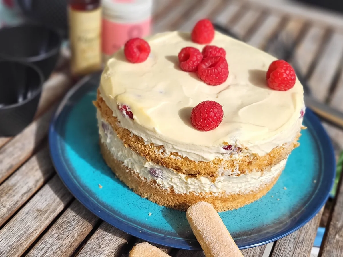 Rezept: BiNe` S EIERLIKÖR - HIMBEER - TIRAMISUTORTE Bild Nr. 3 BiNe` S EIERLIKÖR - HIMBEER - TIRAMISUTORTE - Rezept - Bild Nr. 3